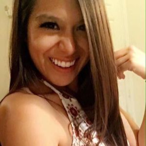 Meet your Posher, Marissa